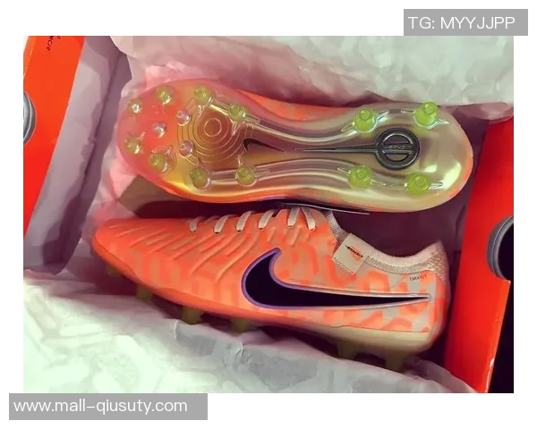 经典足球鞋的演变与传奇品牌的影响力分析