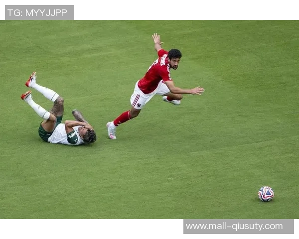 足球场上的奇妙瞬间与那些令人捧腹的趣味故事 足球场上的奇妙瞬间与那些令人捧腹的趣味故事